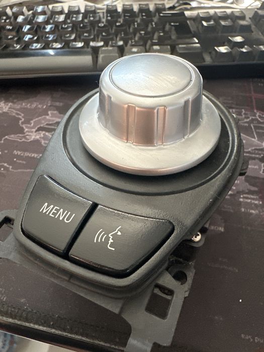 Vând Controller/joystick bmw seria 3 e90/91 navigatie CCC