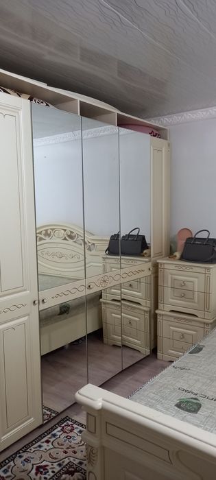 Спальный гарнотур сатылады 180 мың