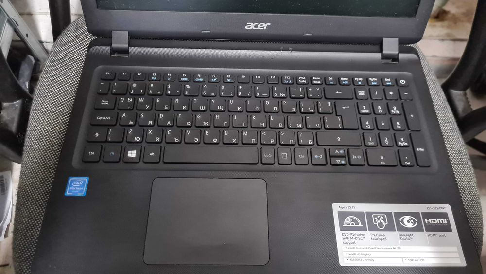 Acer Aspire ES1-533-P9YF с чисто нова батерия