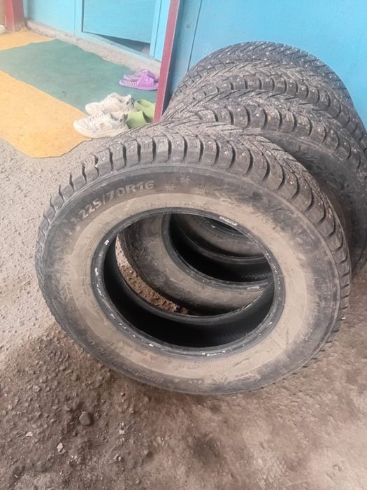 Шины авто в отличном состоянии