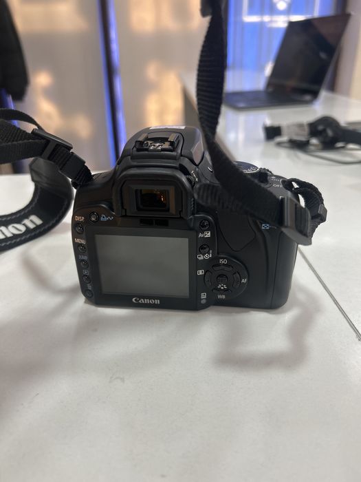 Фотоаппарат Canon rebel xti