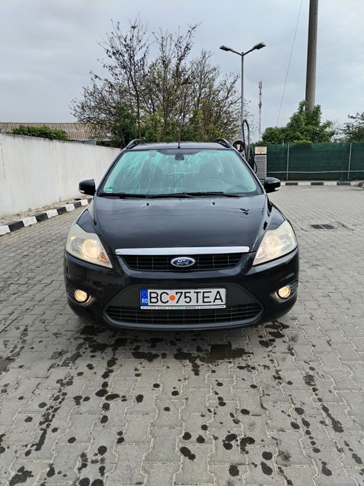 Vand:  Ford Focus 2 Hatchback 2010