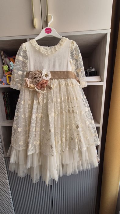 Платье праздничное для девочки