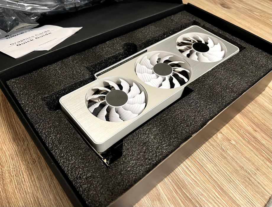 GIGABYTE GeForce RTX 3080 Ti Vision OC 12G