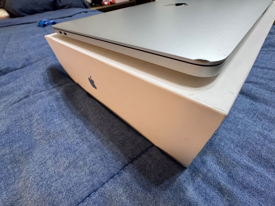 MacBook Pro 13" (2019, 2x Thunderbolt 3)