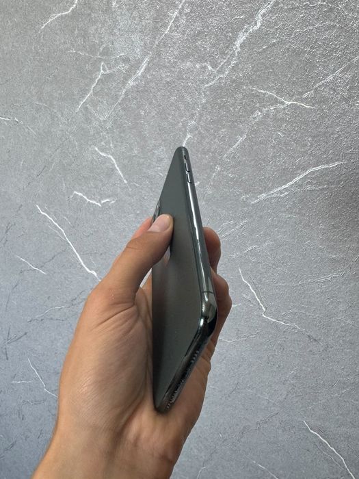 Iphone 11 pro max  продажа