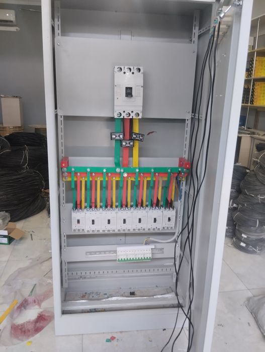 Электрик монтажник