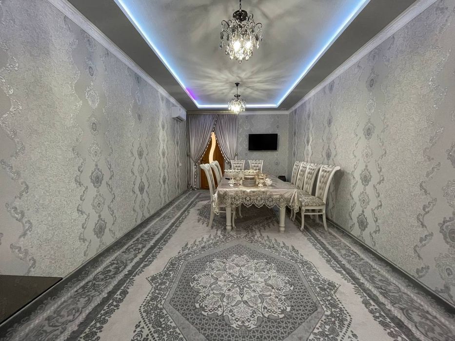 Уй сотилади (зилол м. 6сотих)