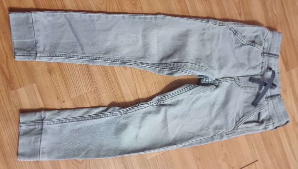 Blugi pentru băieți