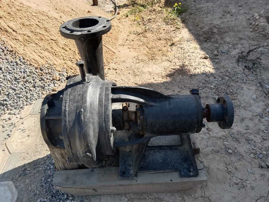 Продам поливной водиной насос  200куб час в хорошем состоянии