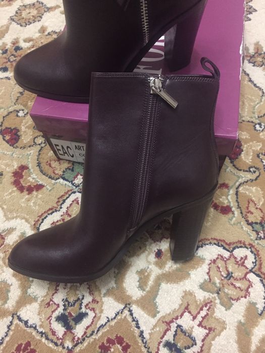 Женские сапоги