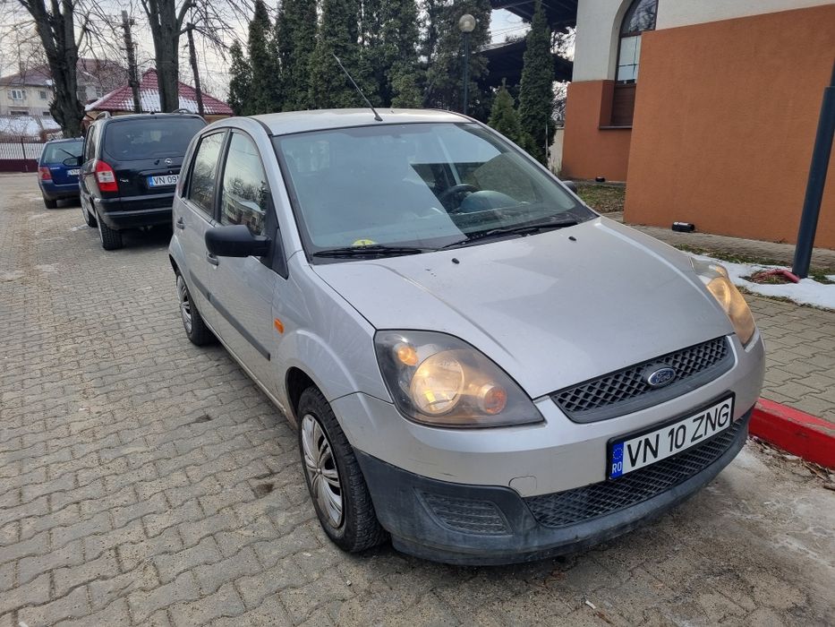 Ford fiesta 1.4 diesel 2008 proprietar
