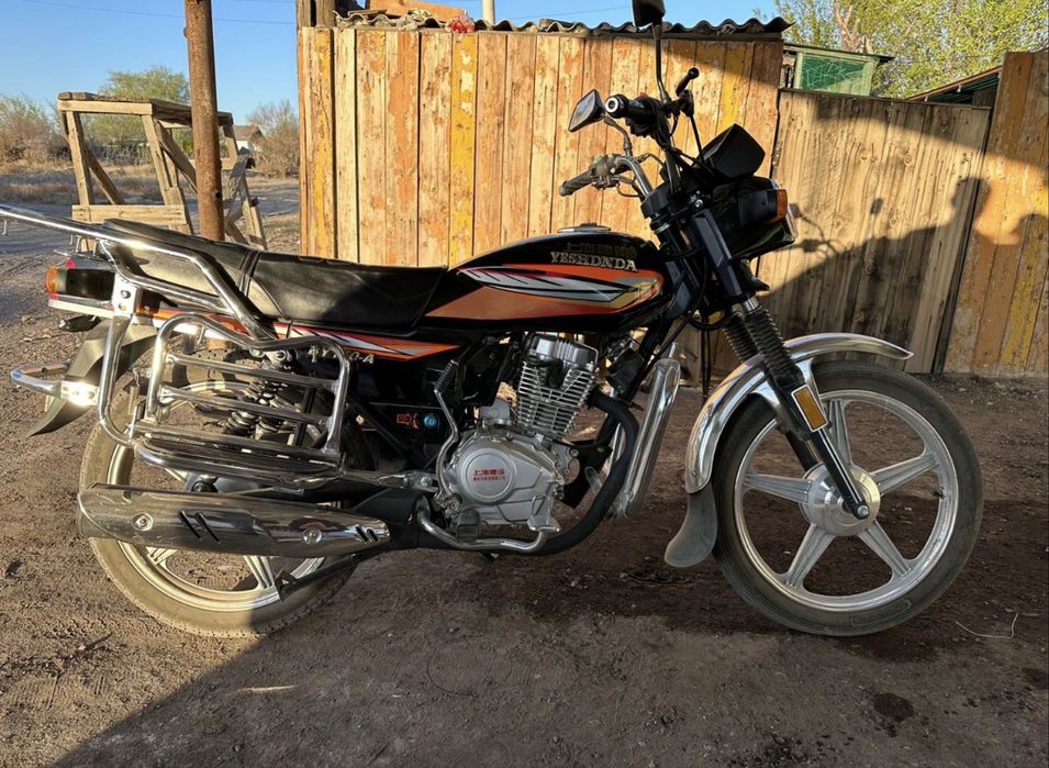 Мотоцикл 150 кубов YESHDNDA