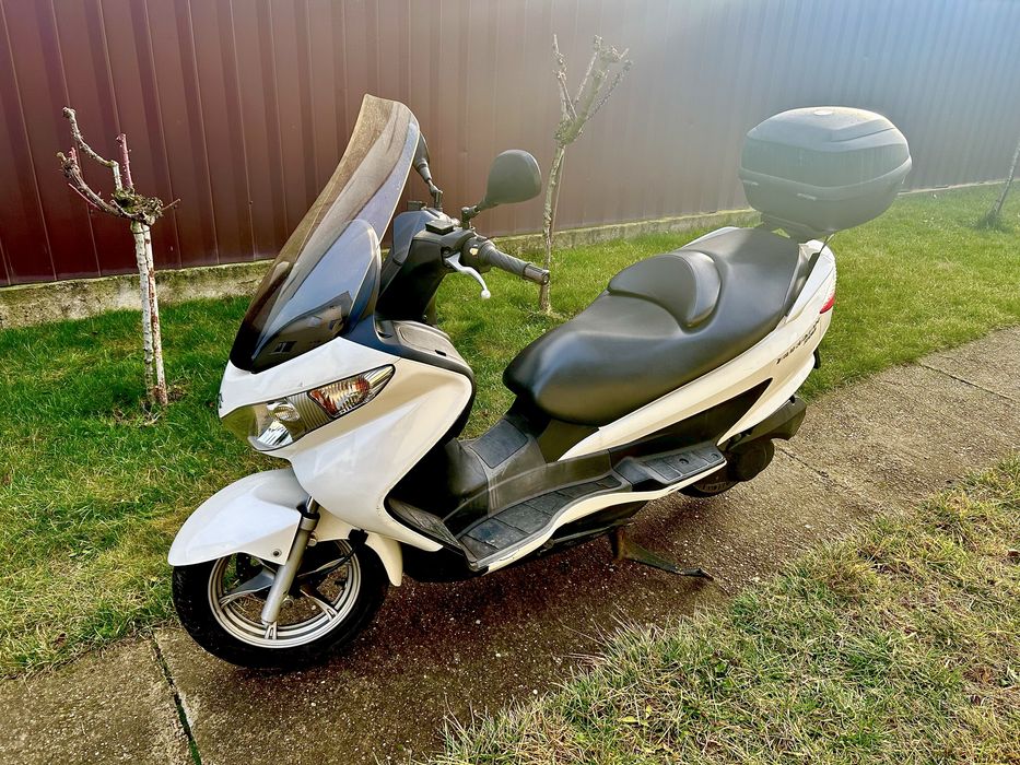 Suzuki Burgman 200cc