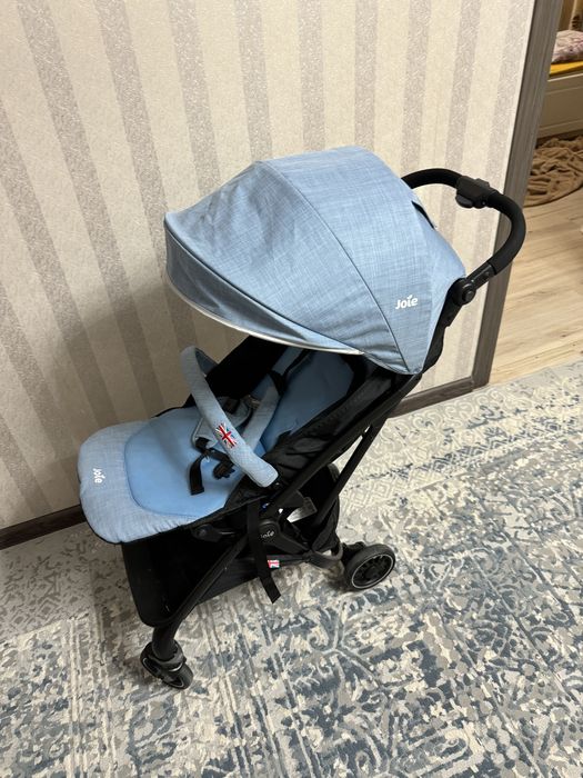 Прогулочная Колсяска joie tourist