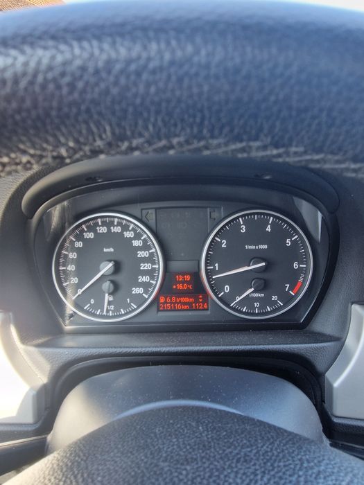 BMW 318i E91 Facelift sau Schimb