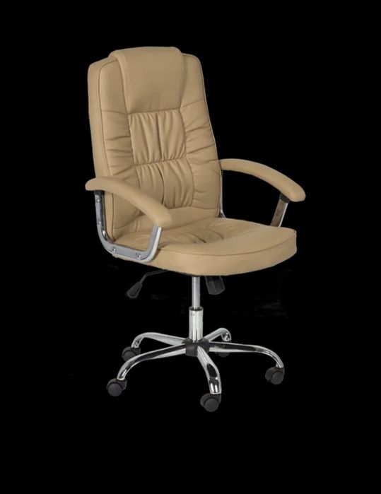 Офисное кресло для руководителя модель Лео 2