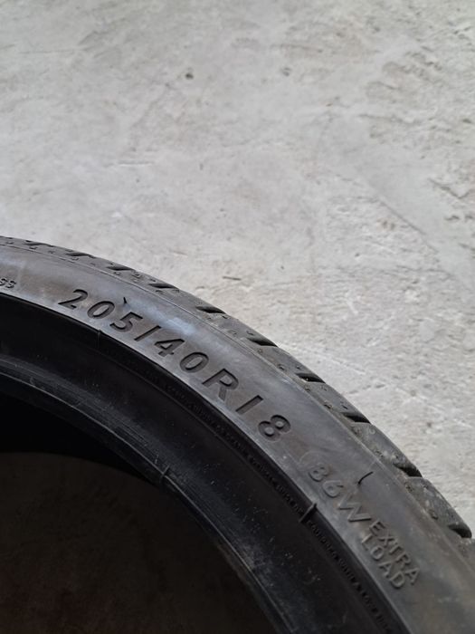 2 anvelope vară 205 40 r18 Dunlop