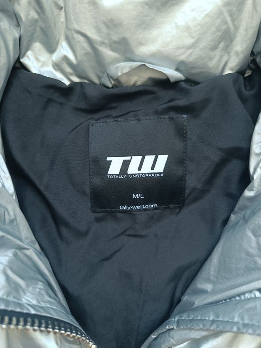 Продам куртки  женские