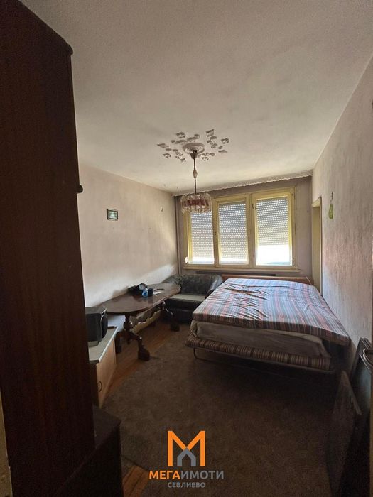 Продажба 3-стаен гр. Севлиево - гр. Севлиево 94m²