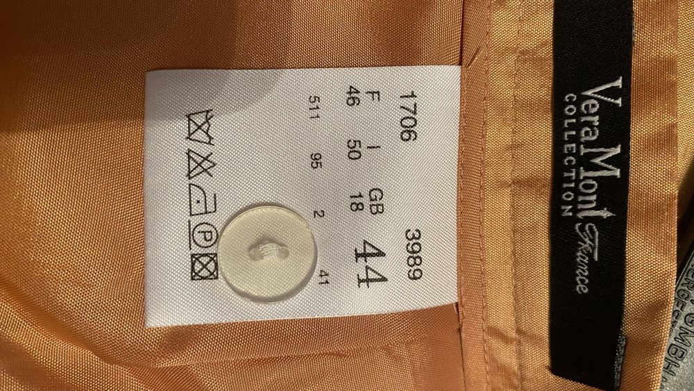 Costum deux pieces din tafta si tulle cu broderie din paiete