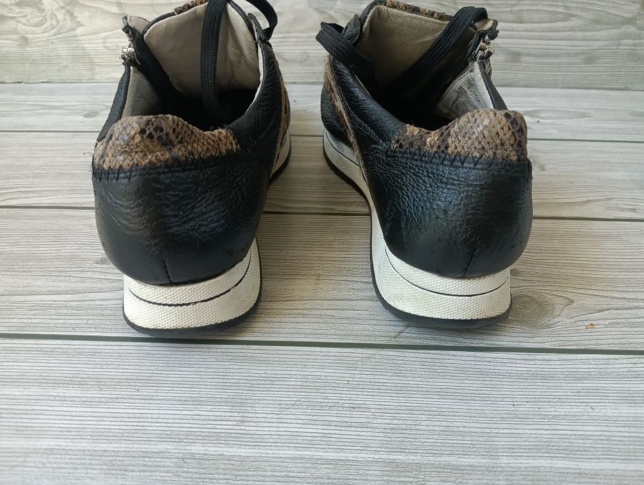 Vitaform N 40 кожени сникърси