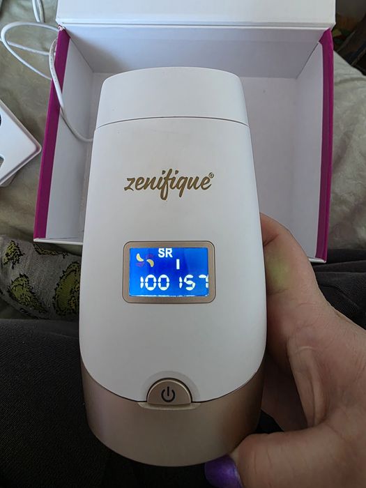 Epilator IPL Zenifique, 700.000 pulsații, aproape nou