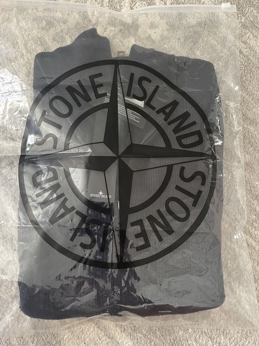Кофта stone island