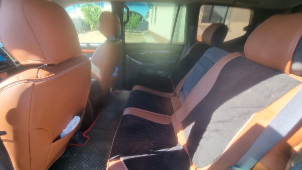 Продаётся Toyota Land Cruiser