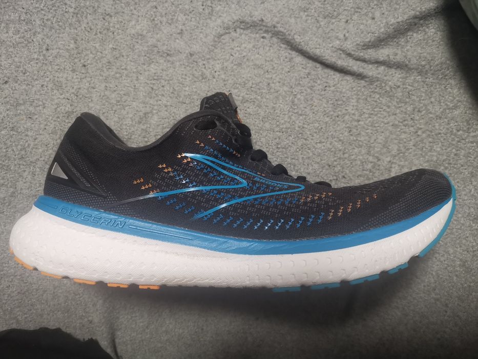 Adidas runing brooks glycerin 19 mas 45