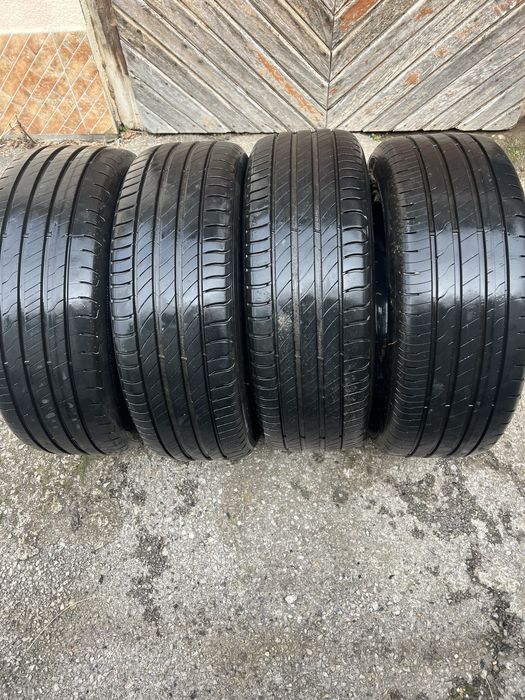 VW GOLF 205/55/16 4бр