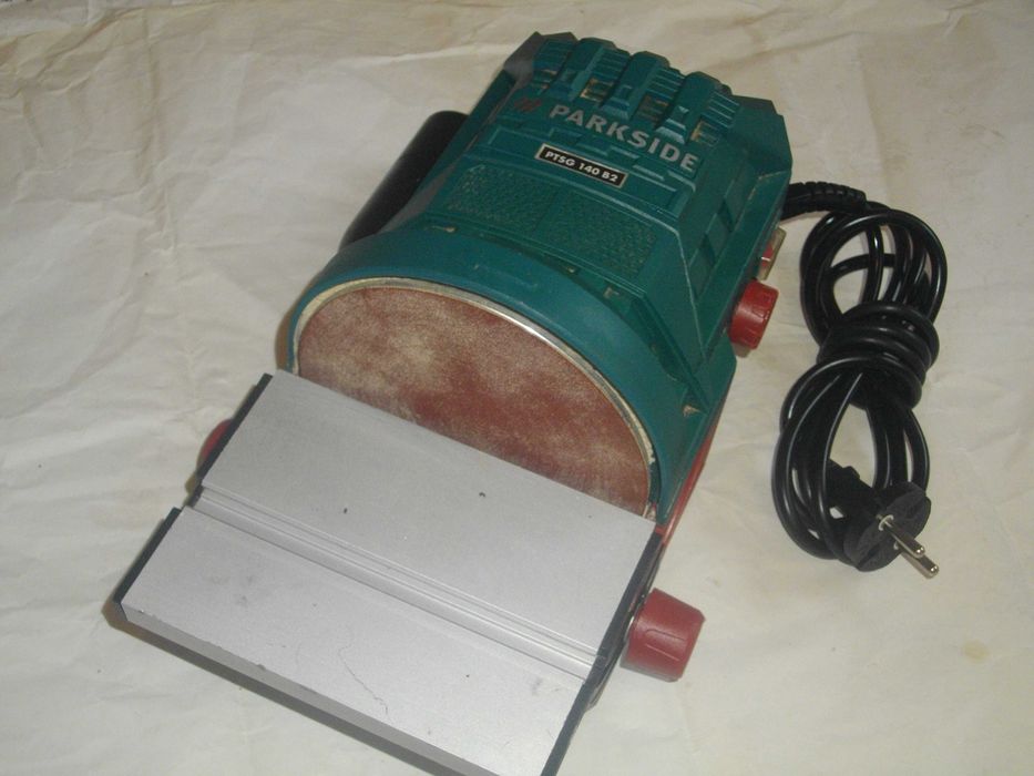 Машина точене вериги Точило бургии Воден шмиргел К-т резба мини детайл