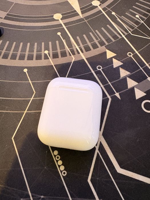 Airpods 2 stare perfecta+ husa+cutie originala