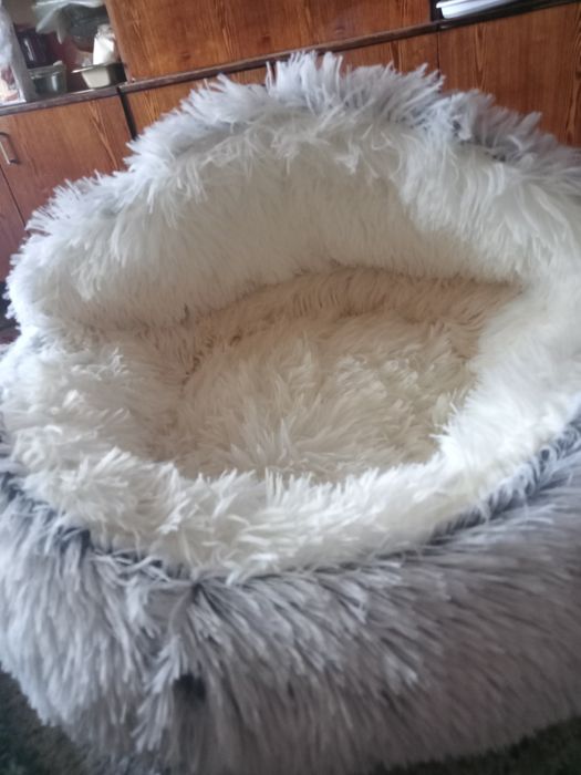 Лежанка для кошек и собак