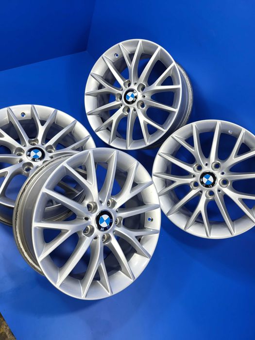 Vand jante OE Bmw 5x120 R17 - foarte frumoase - stare foarte buna