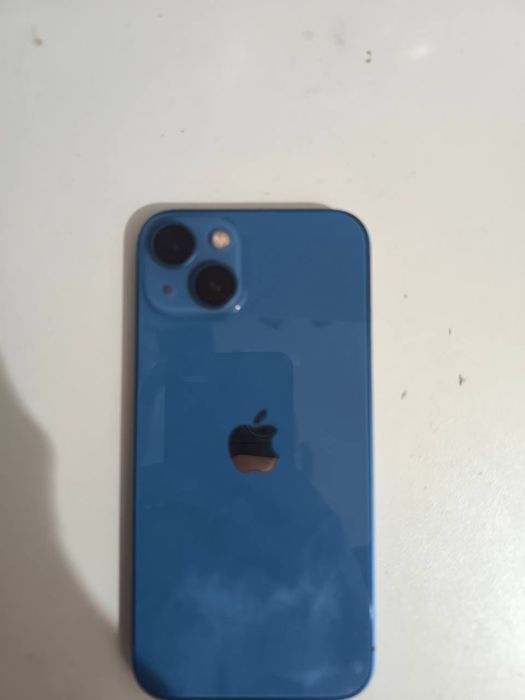 Обменяю Iphone 13