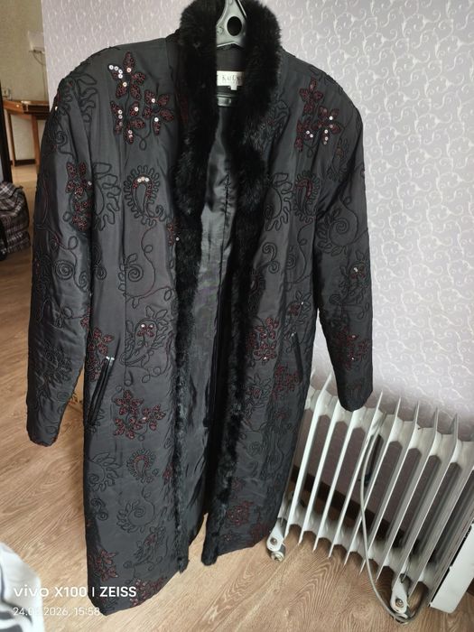 Продам плащ утеплённый