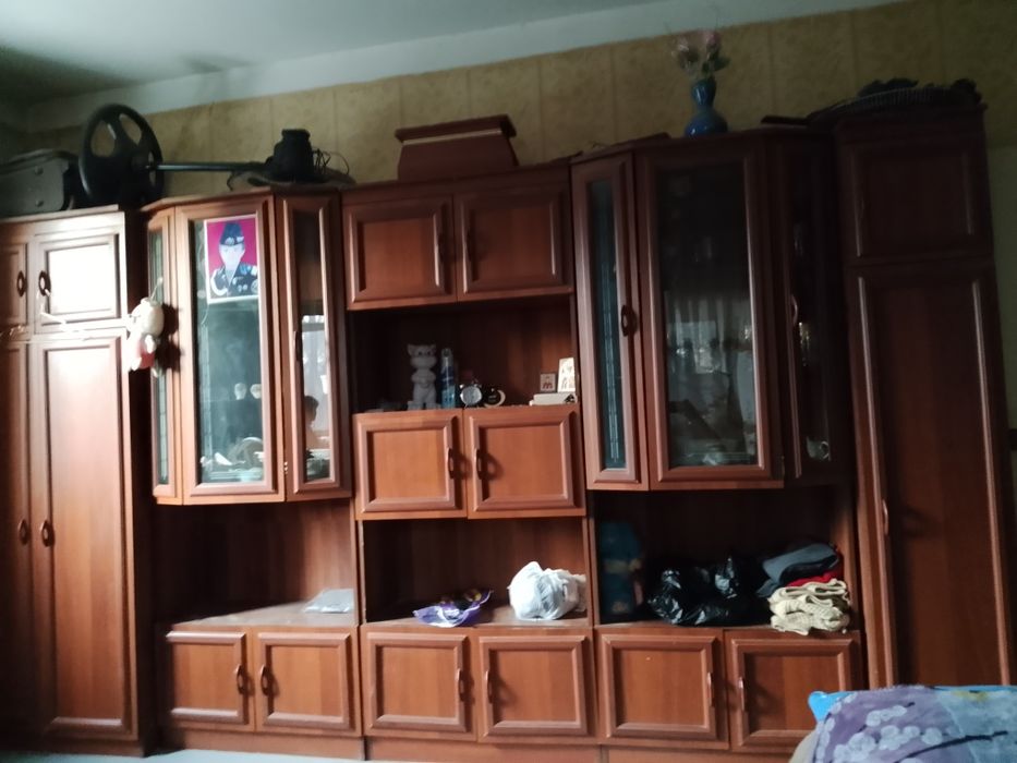 Шкаф стенка в отличном состоянии