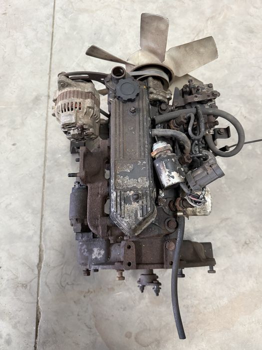 De vanzare motor Mitsubishi L3A