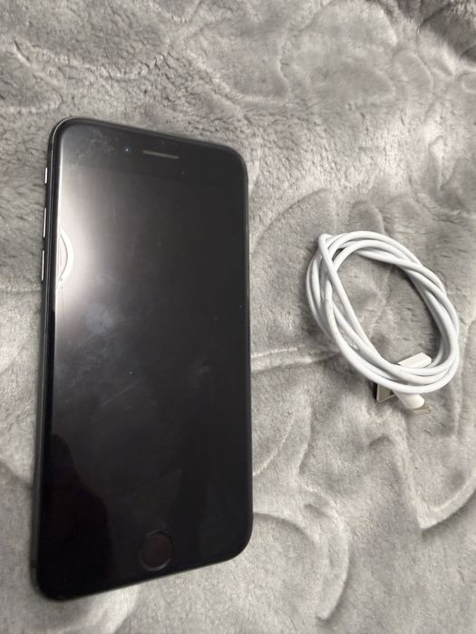 Vand iphone 8 de 64 gb
