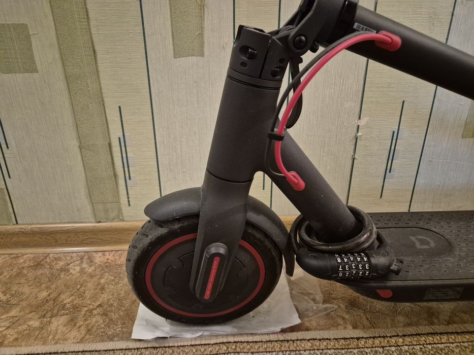 Электросамокат xiaomi m365 pro