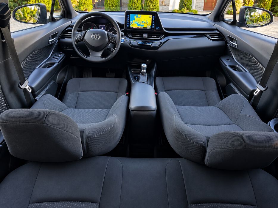 TOYOTA C-HR 2018 — imagine 2