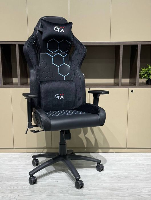 Игровое кресло эргономичное с поддержкой спины и регулировкой высоты