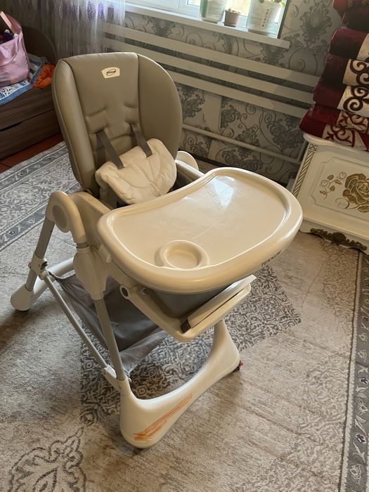 Стол для кормления детей / Teknum E101 бежевый