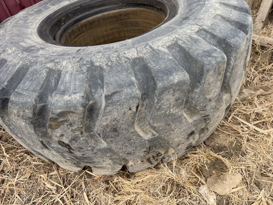 шины для спецтехники  20,5-25