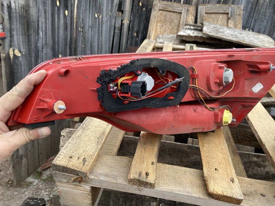 Ляв /Десен стоп Audi Q7/4L