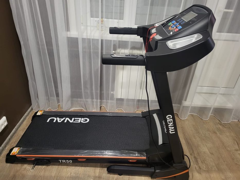 Беговая дорожка GENAU