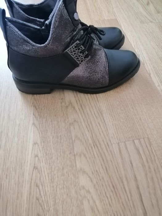 Продам женский обувь 39р