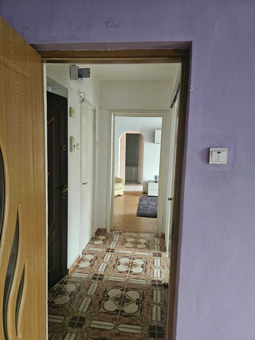 Apartament 3 camere de inchiriat
