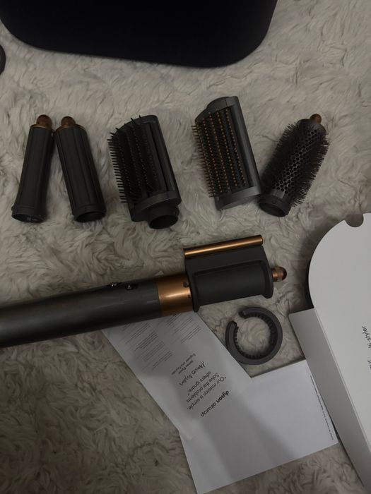 ! Dyson airwrap маша / преса